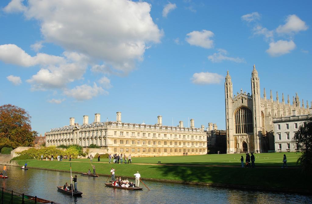 Cambridge Apartment 外观 照片